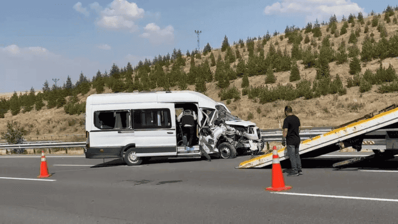 Minibüs Çarpması
