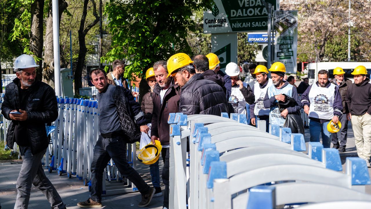 Gözaltına Alındılar,