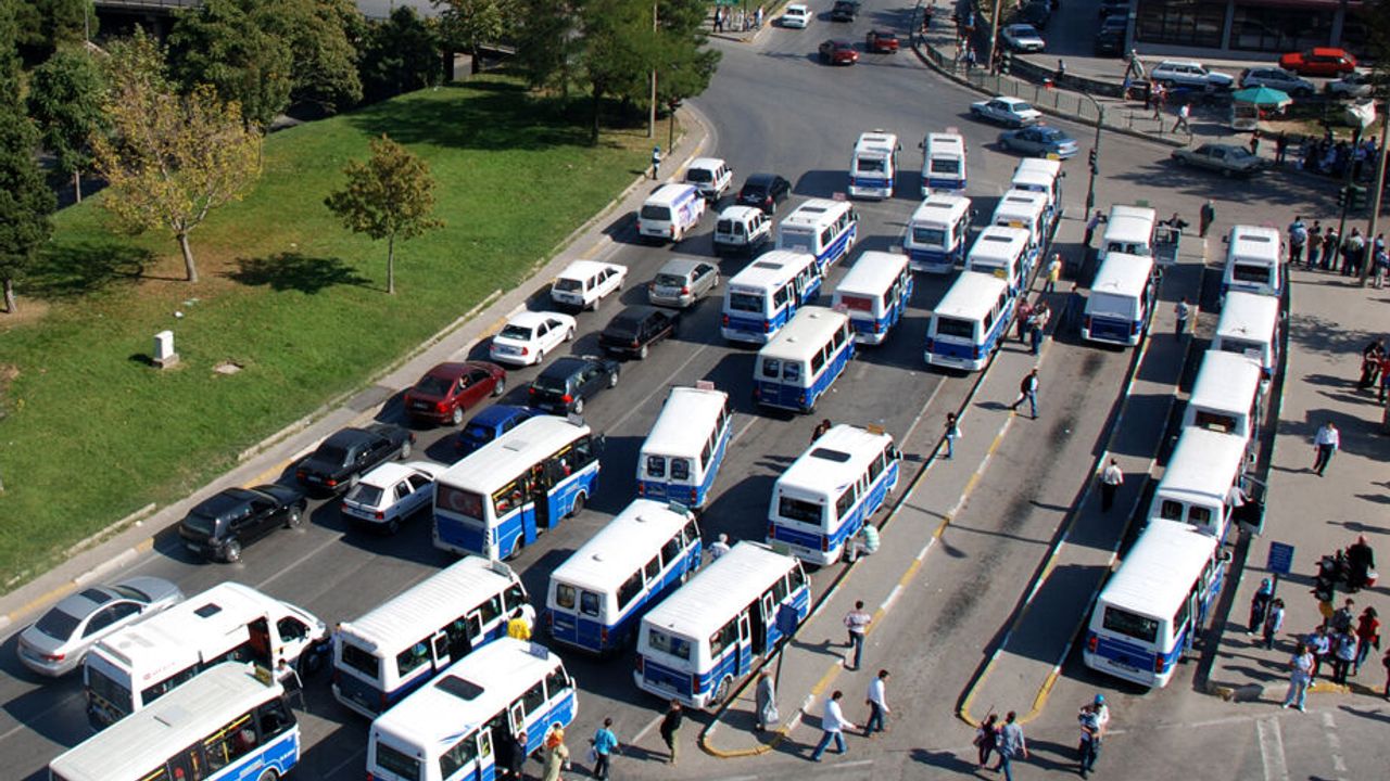 Dolmuş Durakları